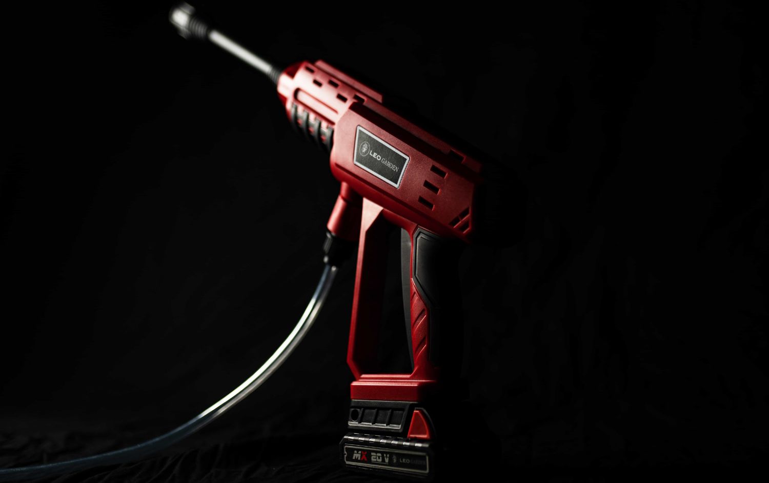 Maximale Effizienz im Garten: Der LEO Garden Hochdruckreiniger